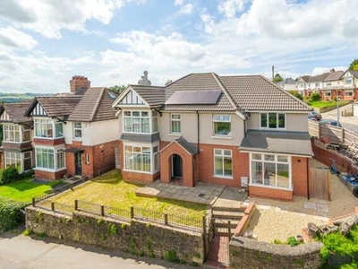 6 Bedroom Detached House For Sale In Wiltshire
