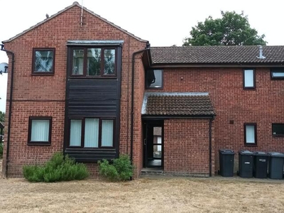 Studio Flat For Sale In Newmarket