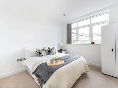 2 Bedroom Flat For Sale In Greenford