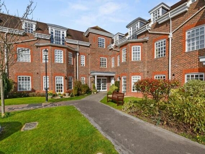 2 Bedroom Retirement Property For Sale In Benningfield Gardens, Berkhamsted