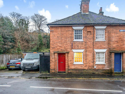 2 Bedroom Semi-detached House For Sale In Farnham, Surrey