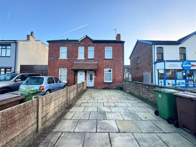 2 Bedroom Semi-detached House For Sale In Southport