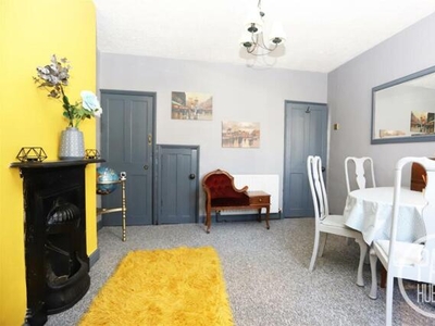 2 Bedroom Terraced House For Sale In Kirkley