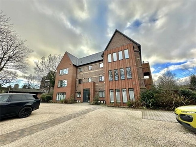 3 Bedroom Apartment For Sale In Mossley Hill, Liverpool