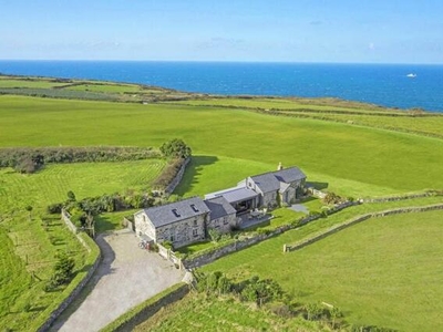 3 Bedroom Barn Conversion For Sale In St Ives