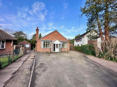 3 Bedroom Detached Bungalow For Rent In Loughborough, Leicestershire