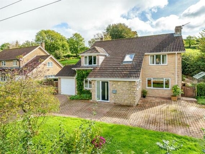 3 Bedroom Detached House For Sale In Axminster
