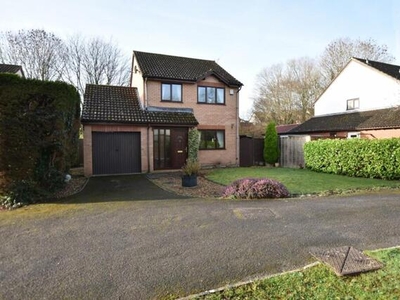 3 Bedroom Detached House For Sale In Nailsea, Bristol