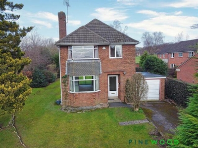 3 Bedroom Detached House For Sale In Wingerworth, Chesterfield