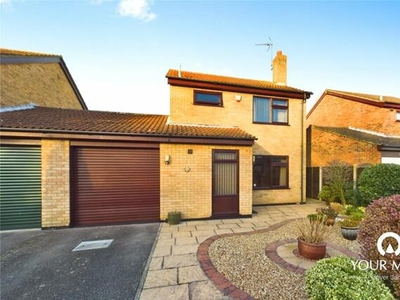 3 Bedroom Link Detached House For Sale In Beccles, Suffolk