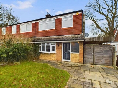 3 Bedroom Semi-detached House For Rent In Sandbach, Cheshire