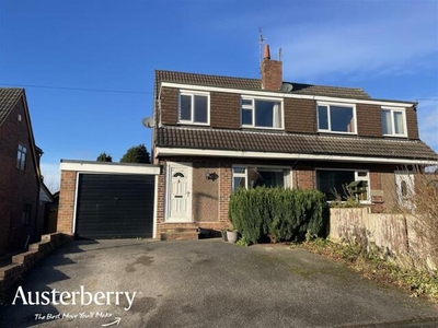 3 Bedroom Semi-detached House For Sale In Forsbrook, Stoke-on-trent. Staffordshire