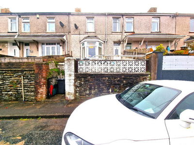 3 Bedroom Terraced House For Sale In Brynithel