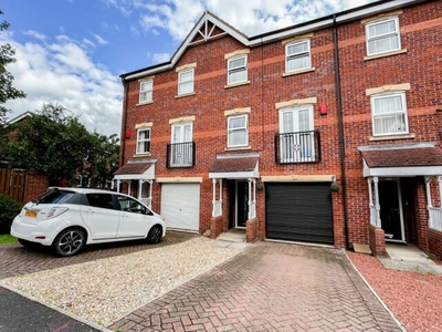 3 Bedroom Terraced House For Sale In Gainsborough, Lincolnshire