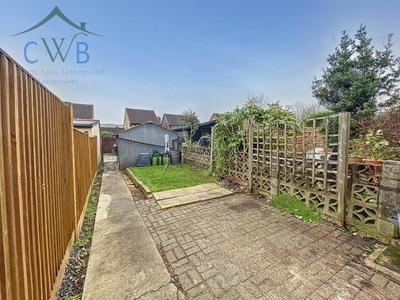 3 Bedroom Terraced House For Sale In Halling