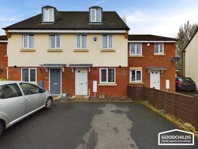3 Bedroom Town House For Sale In Walsall