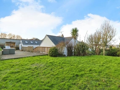 4 Bedroom Bungalow For Sale In Newquay, Cornwall
