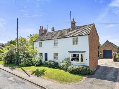 4 Bedroom Detached House For Sale In Catworth, Huntingdon