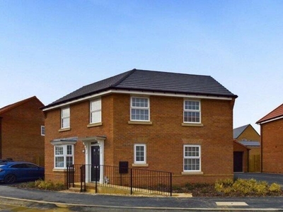 4 Bedroom Detached House For Sale In Overstone Gate