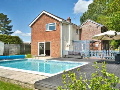 4 Bedroom Detached House For Sale In Pulborough, West Sussex