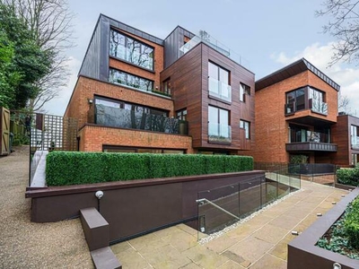 4 Bedroom Flat For Sale In West Heath Road Nw3