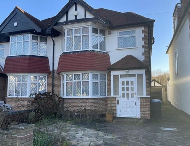 4 Bedroom Semi-detached House For Sale In Preston Road, Wembley