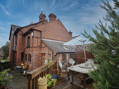 4 Bedroom Semi-detached House For Sale In Ross-on-wye