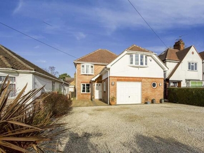 5 Bedroom Detached House For Sale In Bricket Wood