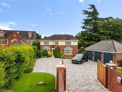 5 Bedroom Detached House For Sale In Detached Gated Residence