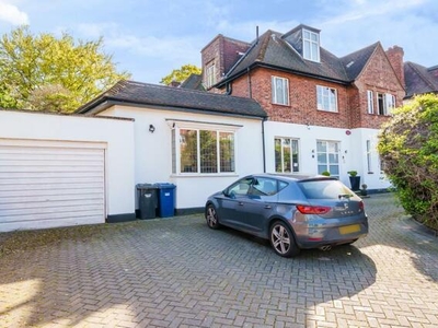 6 Bedroom Detached House For Sale In Finchley