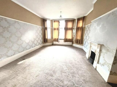 7 Bedroom Detached House For Rent In Birmingham