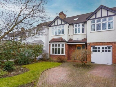 7 Bedroom Semi-detached House For Sale In Enfield