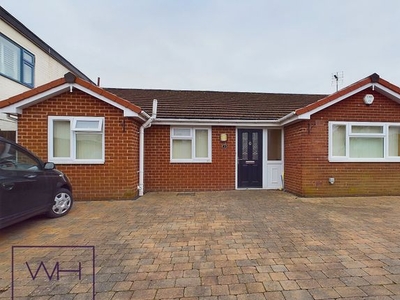 Bungalow for sale in New Lane, Sprotbrough, Doncaster DN5