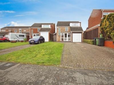 Detached house for sale in Woodway Avenue, Hampton Magna, Warwick CV35