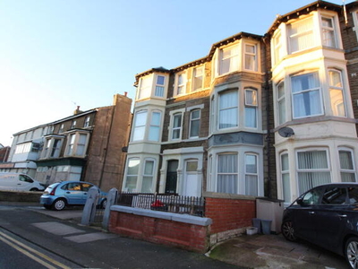 Terraced House For Sale In Blackpool