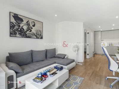 1 bedroom apartment for rent in Castleton House, Beaufort Park, NW9
