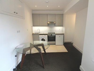 1 bedroom apartment for rent in Kitchener Road, Tottenham, N17