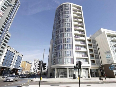 1 bedroom flat for rent in Rick Roberts Way, Stratford, E15