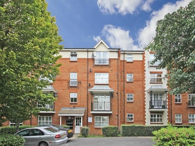 1 bedroom flat for rent in Shaftesbury Gardens, London, NW10