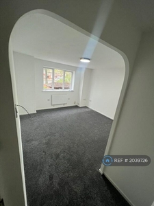 1 bedroom flat for rent in Simpson Close, Leagrave, Luton, LU4