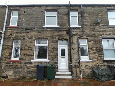 1 bedroom terraced house for rent in Jester Place, Queensbury, BD13