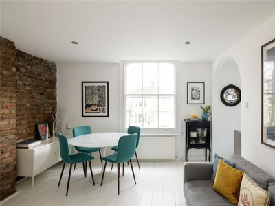 2 bedroom apartment for rent in Cambridge Gardens, North Kensington, London, W10