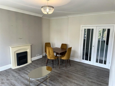 2 bedroom apartment for rent in Croydon Road, Wallington, SM6
