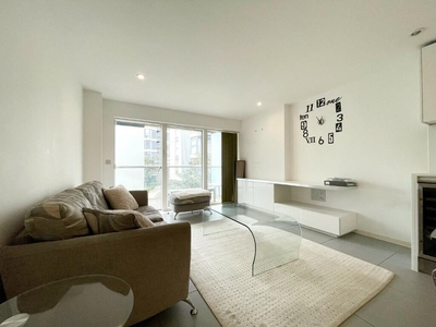 2 bedroom apartment for rent in Dance Square, London, EC1V