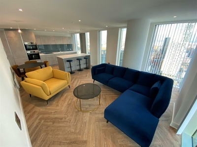 2 bedroom apartment for rent in Elizabeth Tower, Crown Street, Manchester, M15