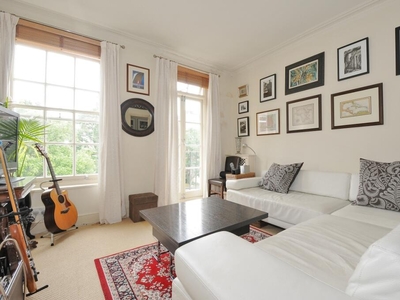 2 bedroom flat for rent in Abbey House St John's Wood NW8