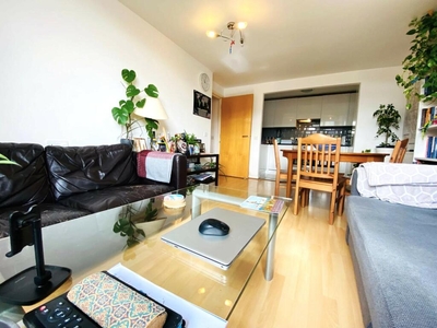 2 bedroom flat for rent in Fairlead House, Cassilis Road, London E14
