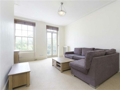 2 bedroom flat for rent in Garden Road, St Johns Wood, London, NW8