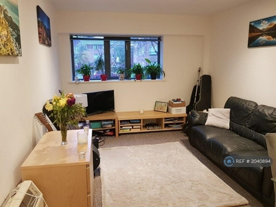 2 bedroom flat for rent in Pall Mall, Liverpool, L3
