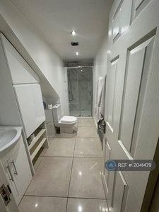 2 bedroom flat for rent in South Harrow Northolt Greenford, South Harrow Northolt Greenford, UB5
